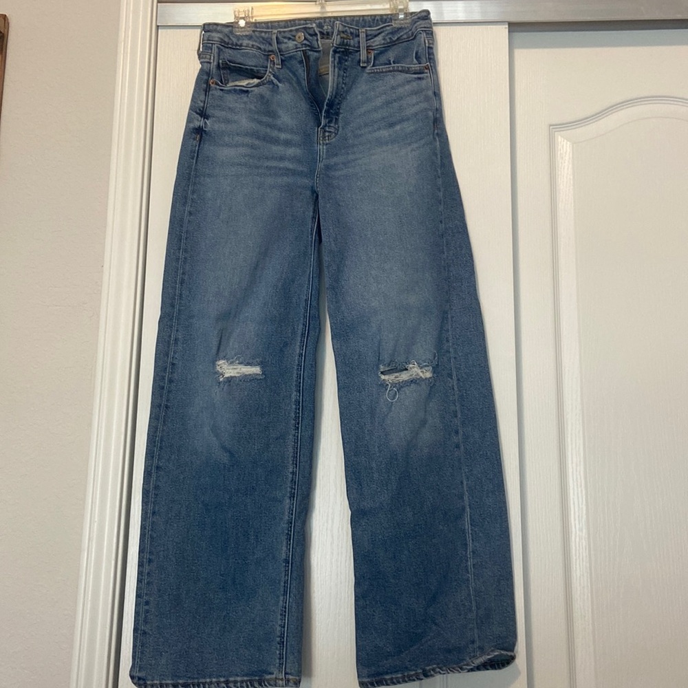 Wide leg jeans
